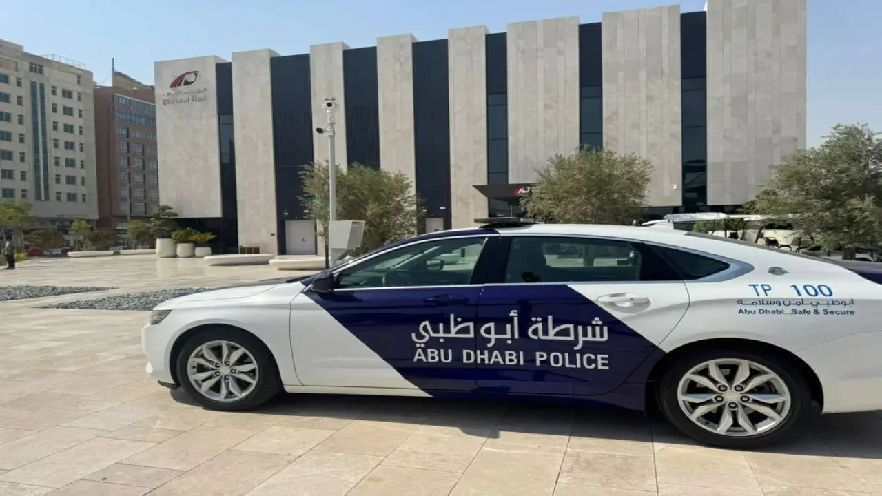 شرطة أبوظبي تعزز الأمن في شبكة السكك الحديدية الجديدة